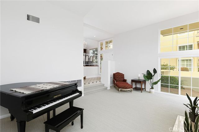 19316 Sawgrass, Huntington Beach, CA 92648