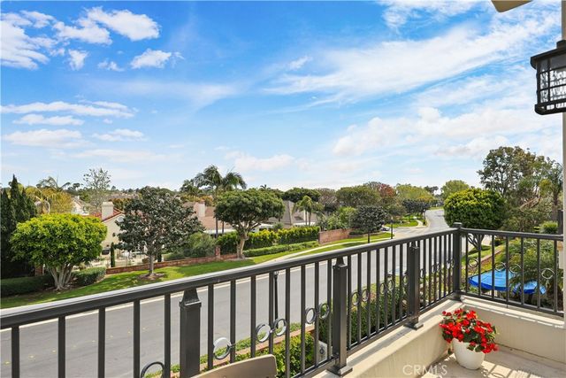 19316 Sawgrass, Huntington Beach, CA 92648