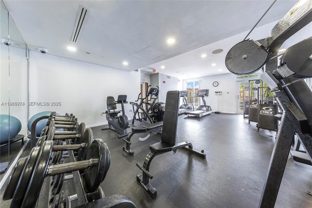 10 Aragon Ave 1412, Coral Gables, FL 33134