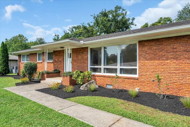 1014 Kirkwood Ave, Murfreesboro, TN 37130