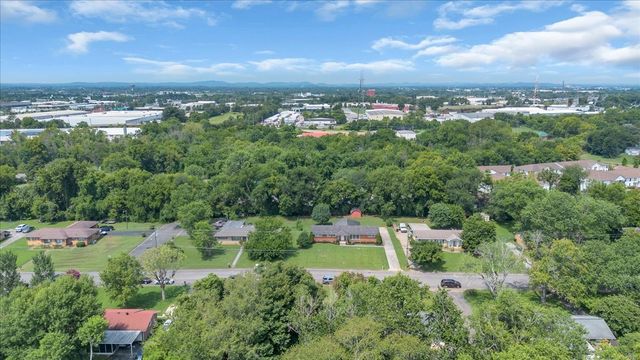 1014 Kirkwood Ave, Murfreesboro, TN 37130
