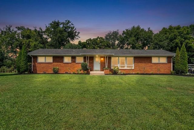 1014 Kirkwood Ave, Murfreesboro, TN 37130