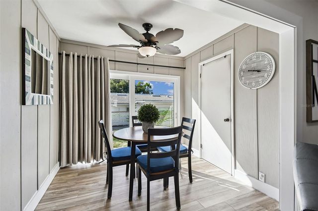 9032 MISSION OAKS BOULEVARD F, Seminole, FL 33776