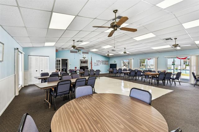 9032 MISSION OAKS BOULEVARD F, Seminole, FL 33776