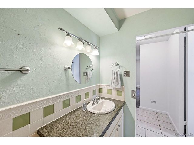 9155 E Center Ave 12B, Denver, CO 80247
