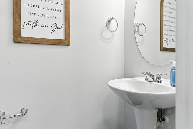 2462 Tonoloway Drive, Raleigh, NC 27610