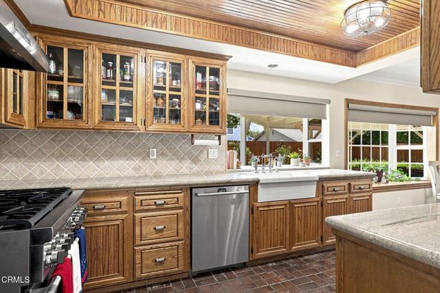 142 Spindlewood Avenue, Camarillo, CA 93012