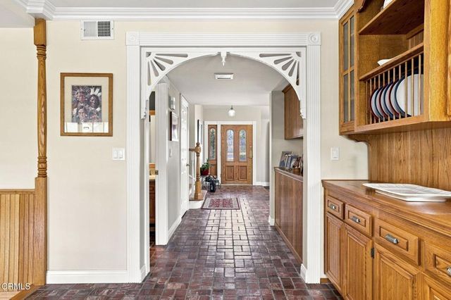 142 Spindlewood Avenue, Camarillo, CA 93012
