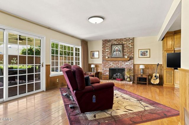 142 Spindlewood Avenue, Camarillo, CA 93012