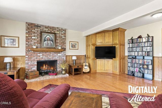 142 Spindlewood Avenue, Camarillo, CA 93012