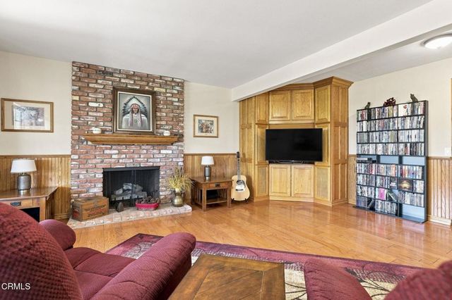 142 Spindlewood Avenue, Camarillo, CA 93012