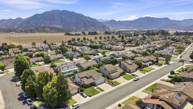 142 Spindlewood Avenue, Camarillo, CA 93012