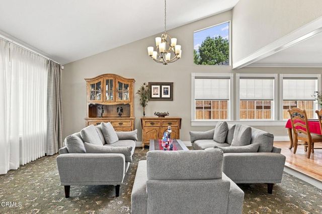 142 Spindlewood Avenue, Camarillo, CA 93012