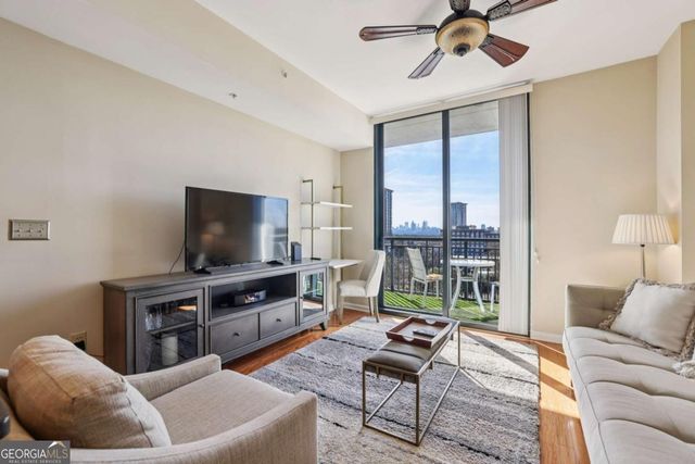 3040 Peachtree Road NW 606, Atlanta, GA 30305