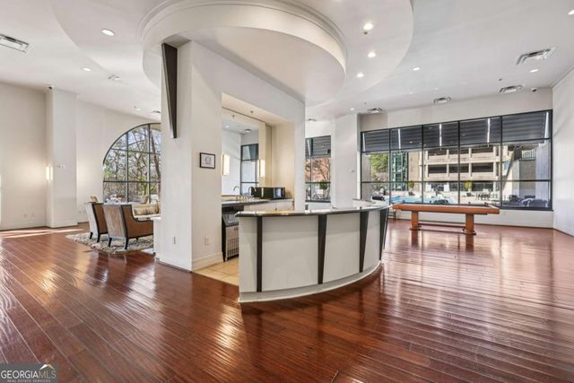 3040 Peachtree Road NW 606, Atlanta, GA 30305