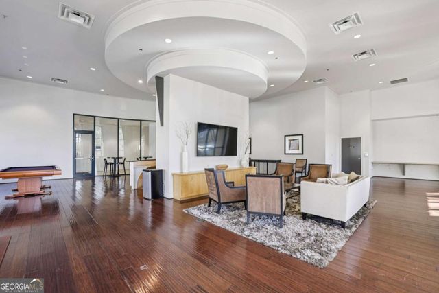 3040 Peachtree Road NW 606, Atlanta, GA 30305