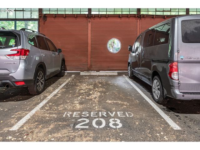 710 Nw NAITO Pkwy C12, Portland, OR 97209