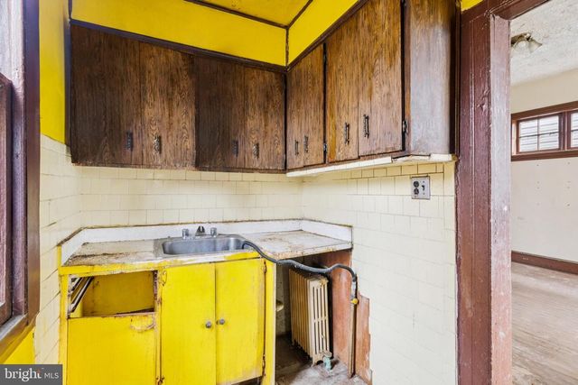 3335 5TH ST SE, Washington, DC 20032