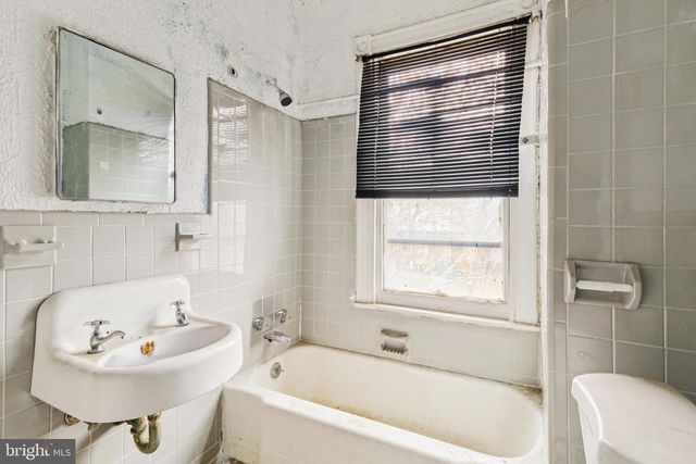 3335 5TH ST SE, Washington, DC 20032