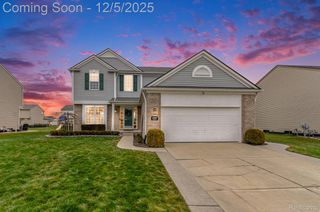 18883 Brighton Drive, Macomb Township, MI 48042