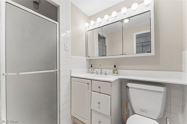 12520 Edgewater Drive 1501, Lakewood, OH 44107