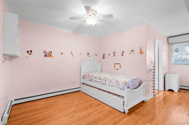 208 Woodhampton Drive, White Plains, NY 10603