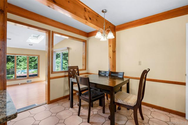 208 Woodhampton Drive, White Plains, NY 10603
