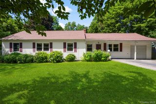 208 Woodhampton Drive, White Plains, NY 10603