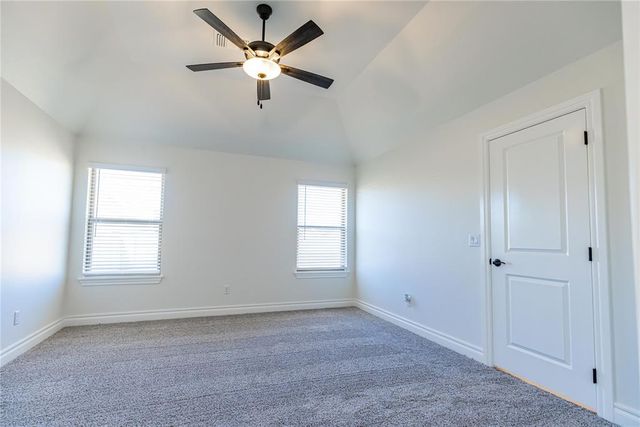 9317 NW 115th Terrace, Yukon, OK 73099