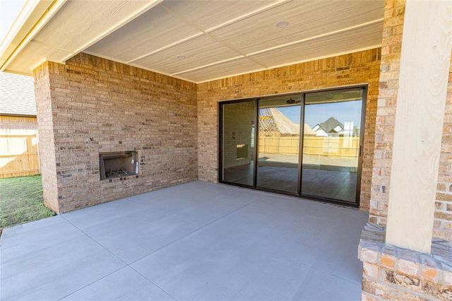 9317 NW 115th Terrace, Yukon, OK 73099