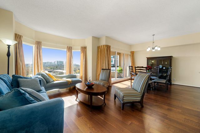 2001 Holcombe Boulevard 803, Houston, TX 77030