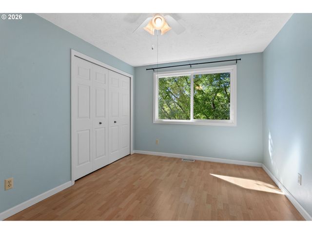 970 Nw 176TH Ave, Beaverton, OR 97006