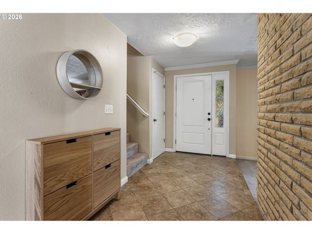 970 Nw 176TH Ave, Beaverton, OR 97006