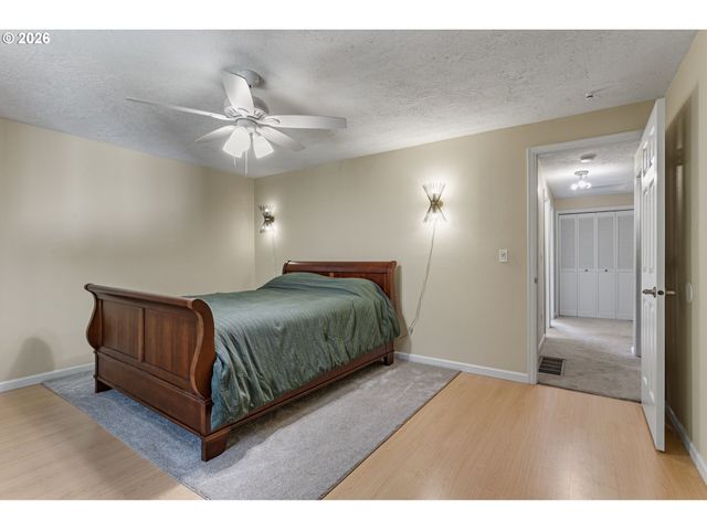 970 Nw 176TH Ave, Beaverton, OR 97006
