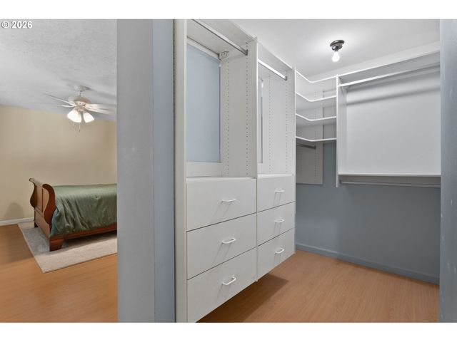 970 Nw 176TH Ave, Beaverton, OR 97006