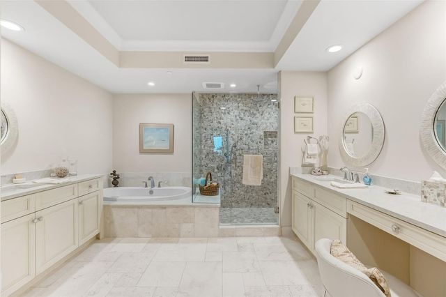 795 COLLANY ROAD 201, Tierra Verde, FL 33715