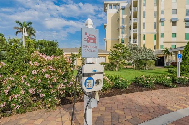 795 COLLANY ROAD 201, Tierra Verde, FL 33715