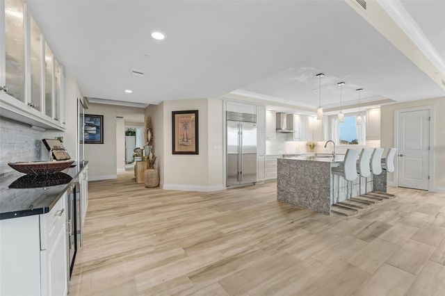 795 COLLANY ROAD 201, Tierra Verde, FL 33715