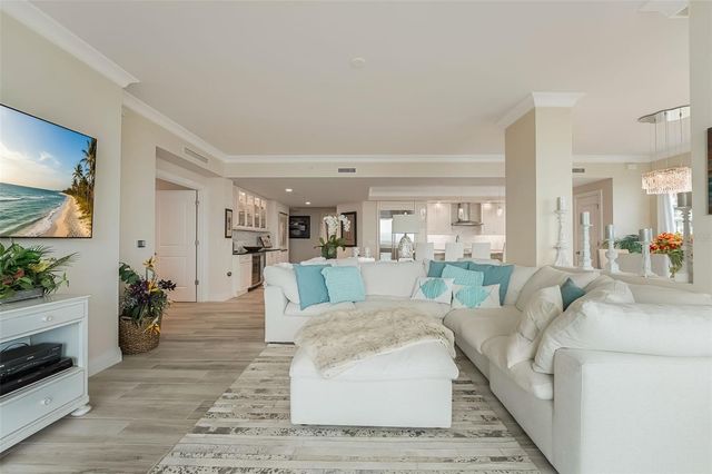 795 COLLANY ROAD 201, Tierra Verde, FL 33715