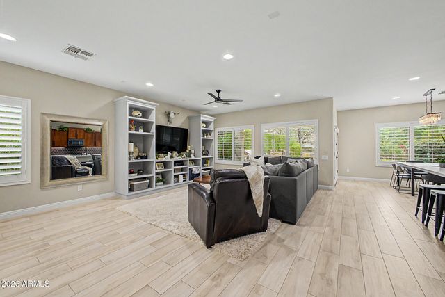 21117 N 37TH Run, Phoenix, AZ 85050