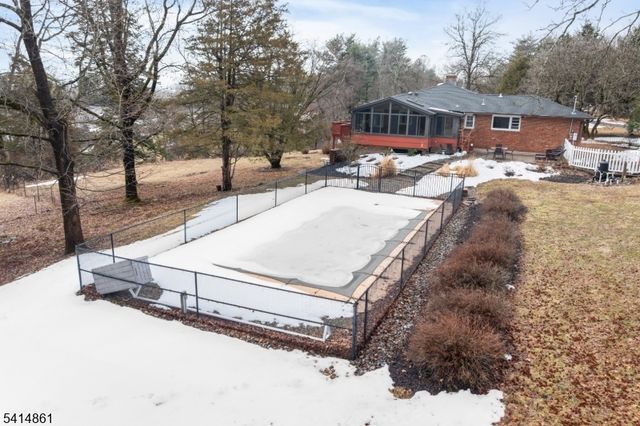 229 Hockenbury Rd, Hillsborough Twp., NJ 08844