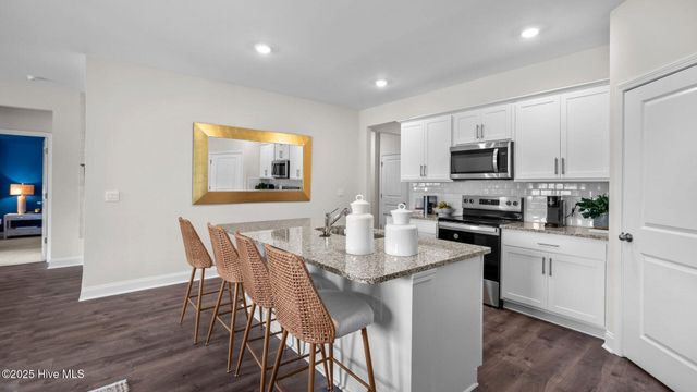 232 Lake Tyler Drive, New Bern, NC 28560