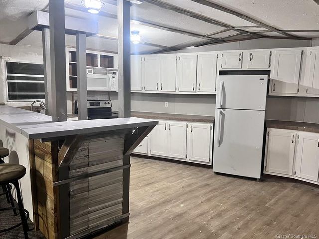 1107 Idlebrook Drive, Lake Charles, LA 70611