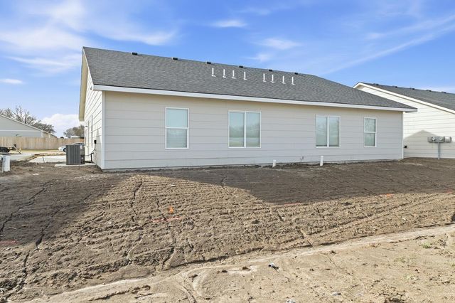 17124-26 W Lawson St Cir, Goddard, KS 67052