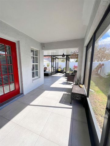 307 DIAMOND RIDGE BOULEVARD, Auburndale, FL 33823