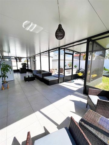 307 DIAMOND RIDGE BOULEVARD, Auburndale, FL 33823