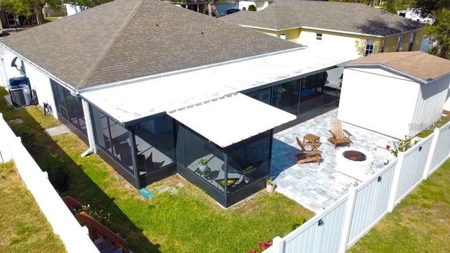 307 DIAMOND RIDGE BOULEVARD, Auburndale, FL 33823