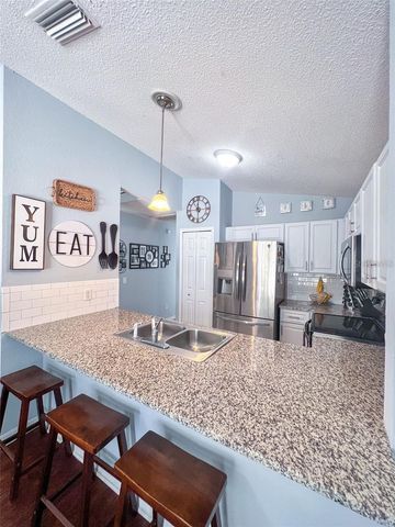 307 DIAMOND RIDGE BOULEVARD, Auburndale, FL 33823