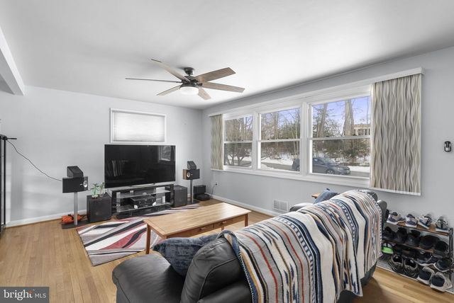 122 WYNDCREST AVE, Baltimore, MD 21228