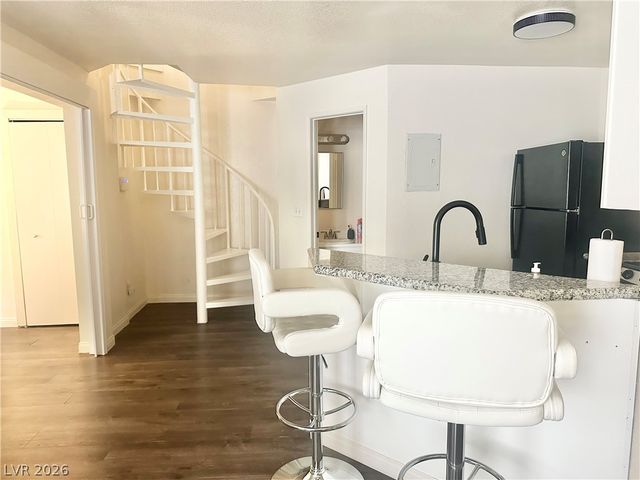 510 Elm Drive 205, Las Vegas, NV 89169